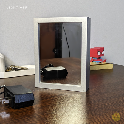 Falling Sky Black Mirror Lamp | Scenario